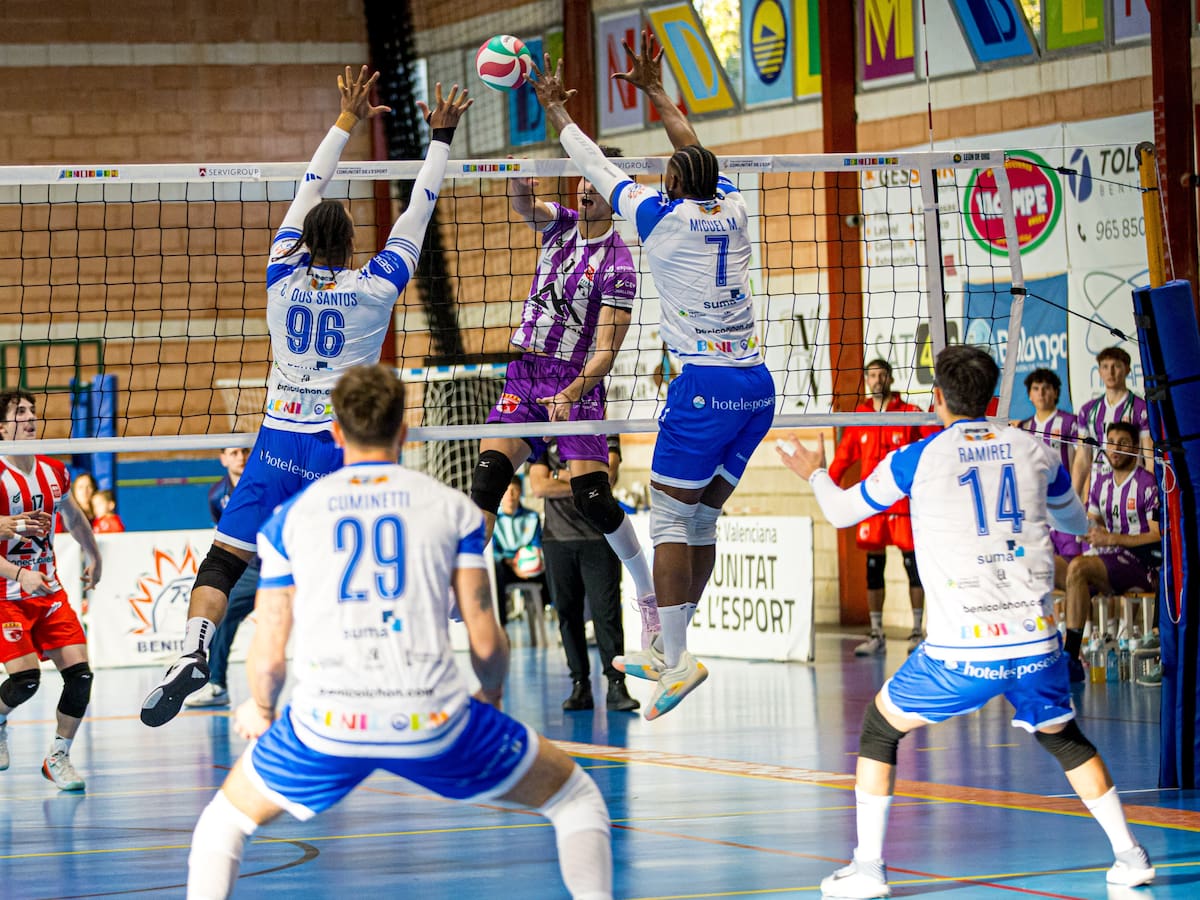 El CV Servigroup Benidorm cae ante el Conectabalear CV Manacor (1-3)