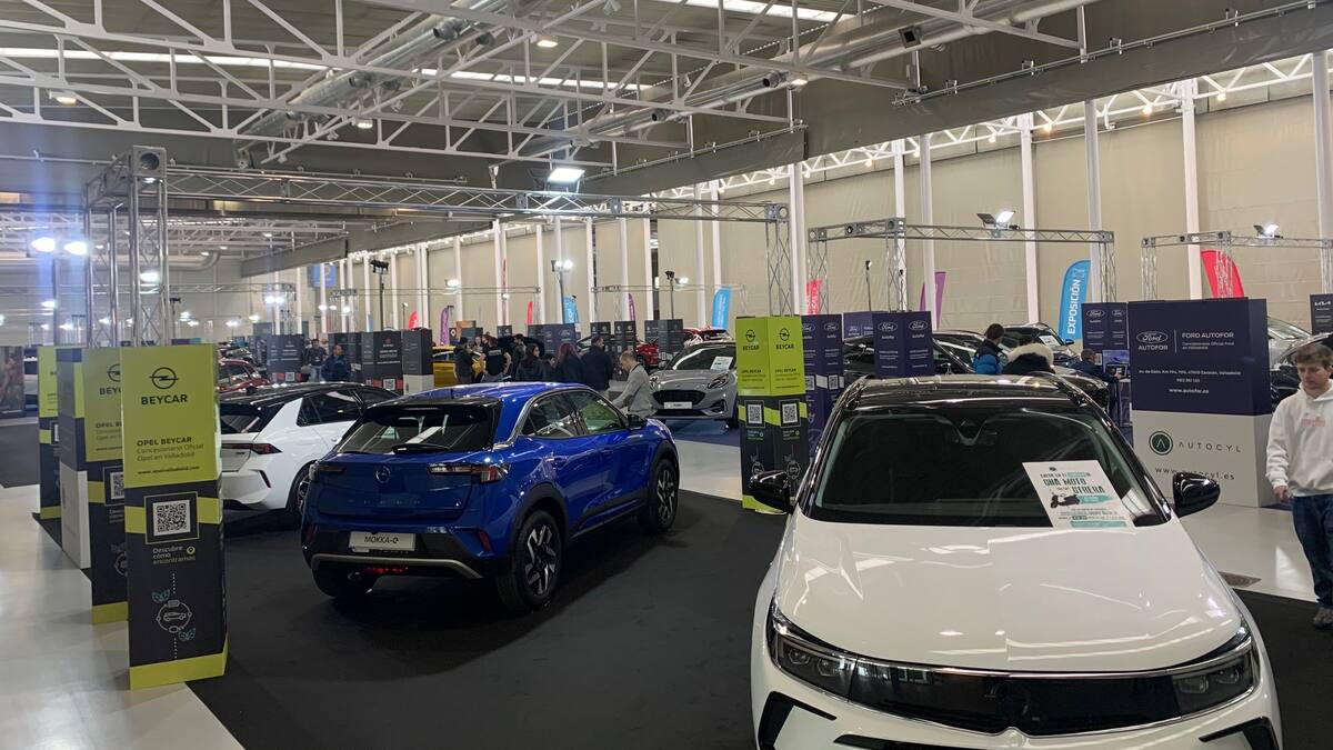 Nos paseamos por el Salón de Coche Híbrido y Eléctrico de Valladolid