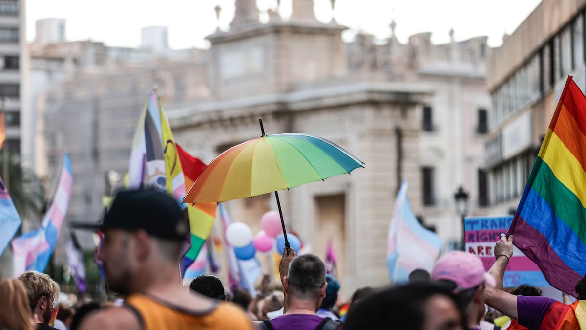 Lambda pide más educación en diversidad y combatir los discursos de odio para evitar ataques a personas LGTB