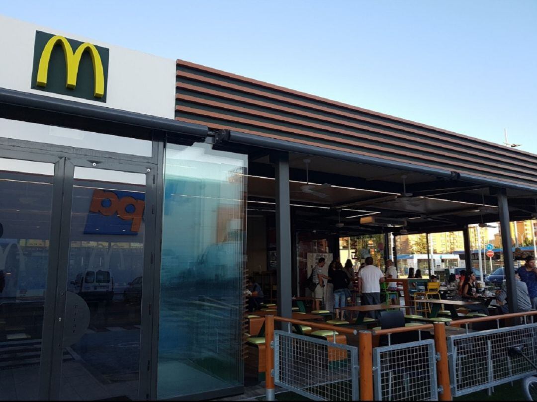 La terraza de McDonald&#039;s Aranda estará a un 50% de su capacidad