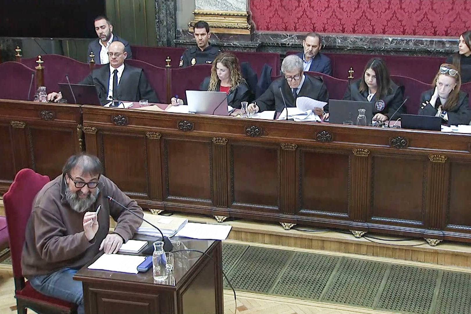 Captura de video de la señal del Tribunal Supremo, de un momento de la declaración de Koldo García, exasesor del exministro José Luis Ábalos, este jueves en el juicio que se sigue en el Tribunal Supremo.