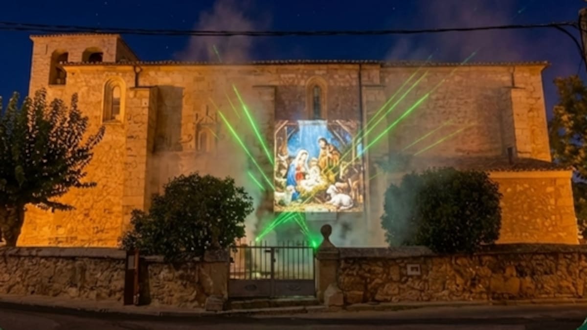 Hablamos con Mercedes Pérez, alcaldesa de Redueña, sobre la 'Navidad singular' del municipio