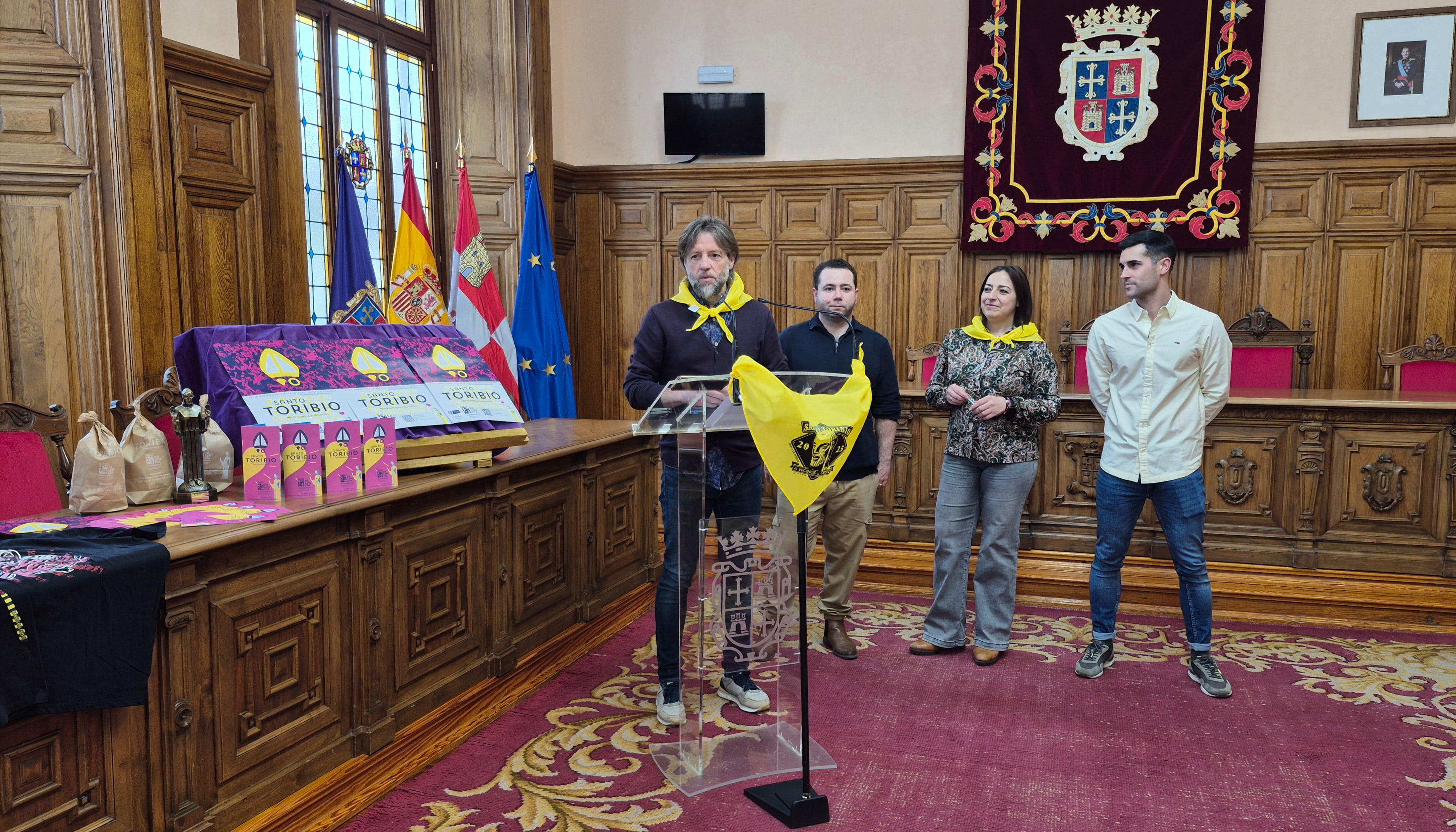 El barrio del Cristo se prepara para las fiestas de Santo Toribio