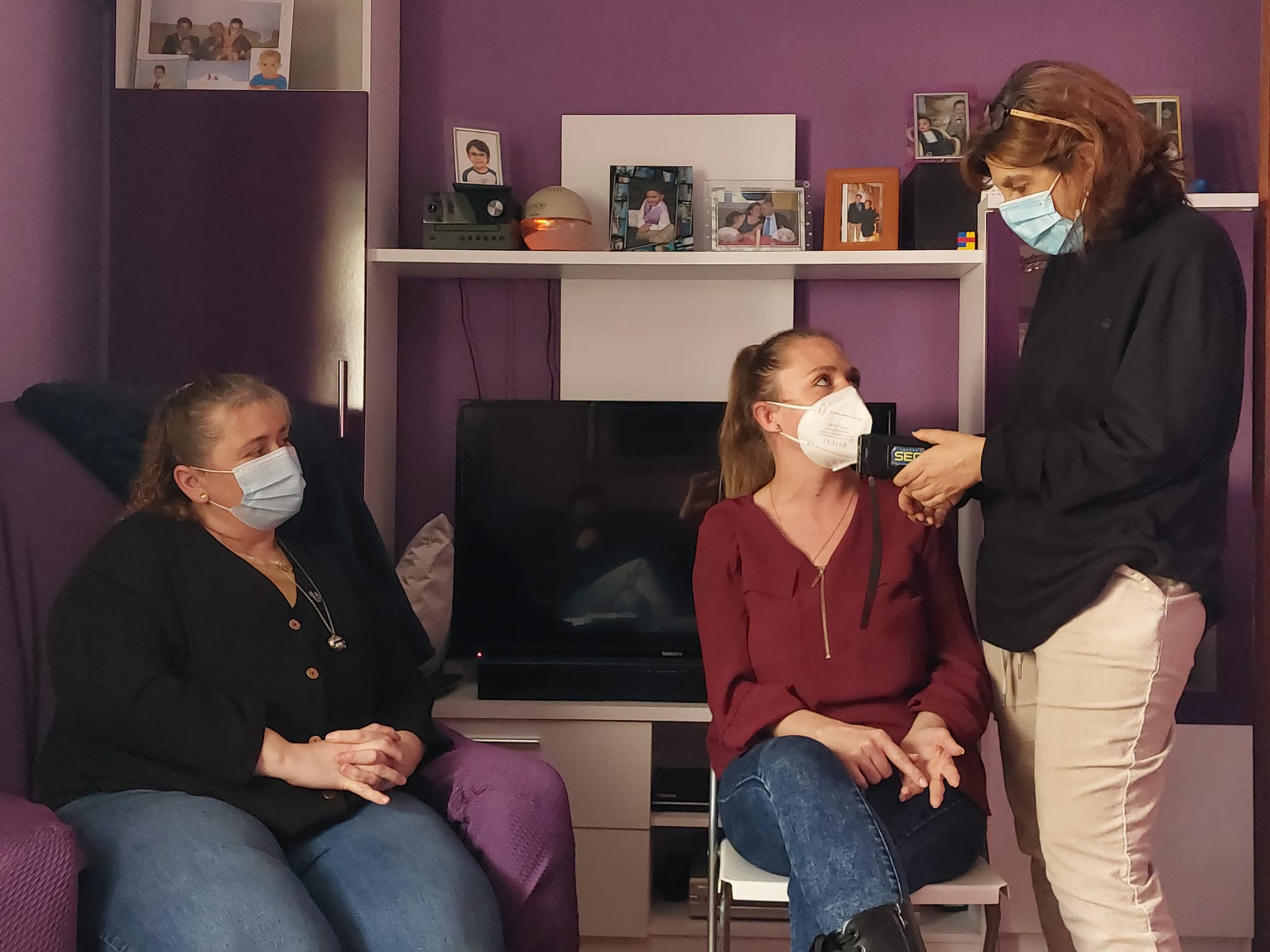 Conchi y María, usuarias de AFANIAS durante la entrevista