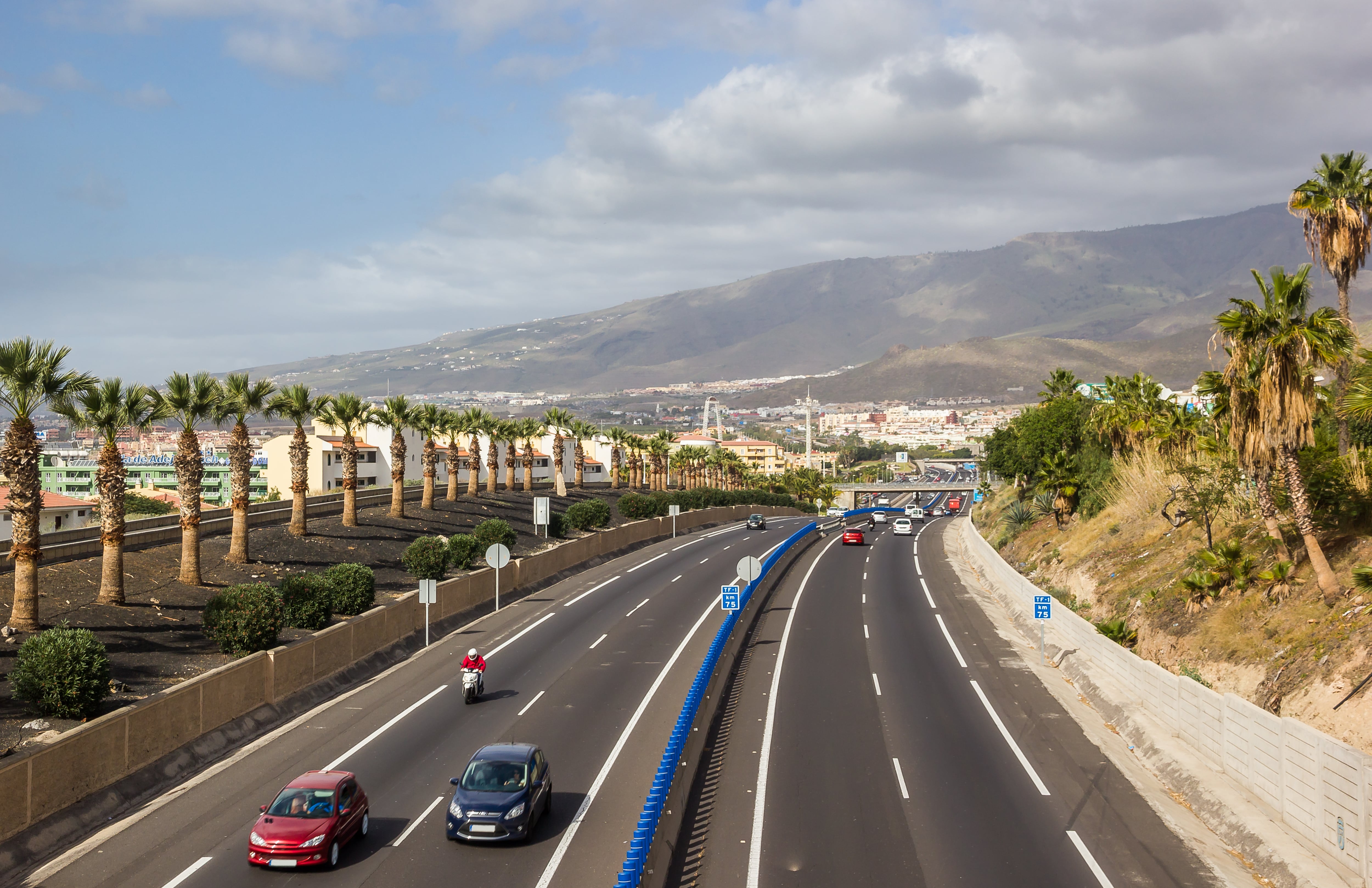 Los rádares móviles y fijos son los que más recaudan en Canarias