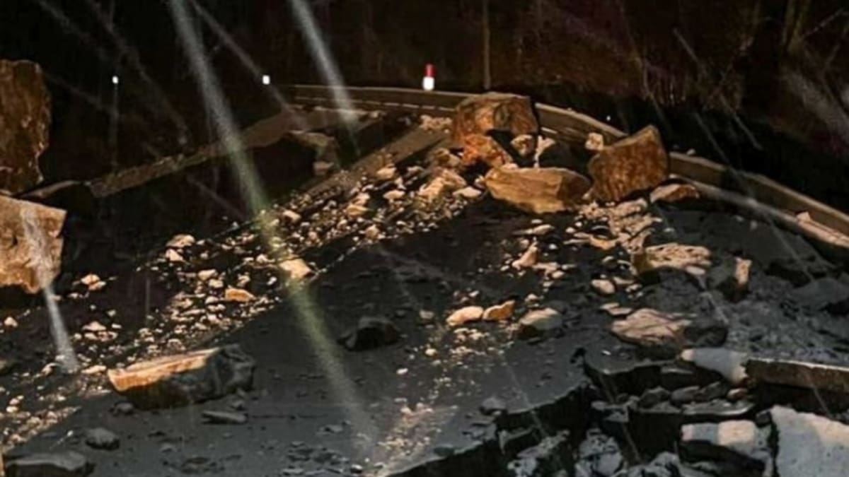 Tallada indefinidament l'RN20 per una esllavissada