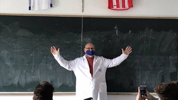 Ángel Arnedo, el 'profe' futbolero: "Hay que apoyar al equipo de tu ciudad".