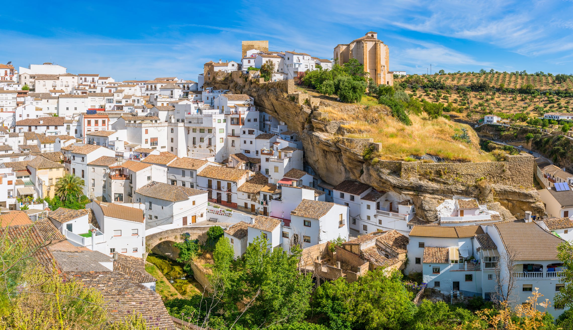 Setenil de las Bodegas (Cádiz) es un clásico en las listas de pueblos más bonitos