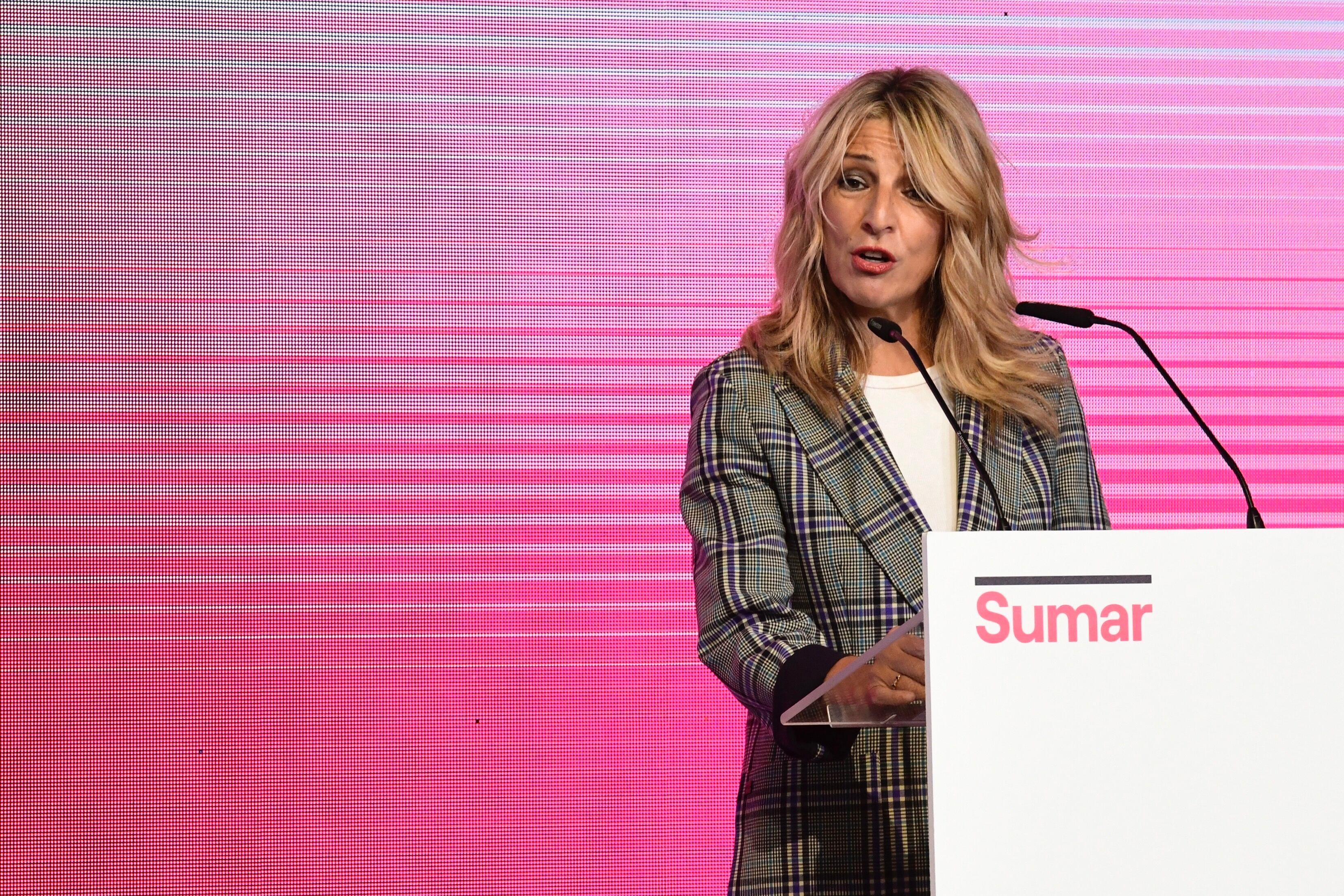 La líder de Sumar, Yolanda Díaz, durante su intervención este sábado en Madrid en el acto &quot;Un proyecto útil para un país mejor&quot;, convocado por la formación para actualizar su ideario.