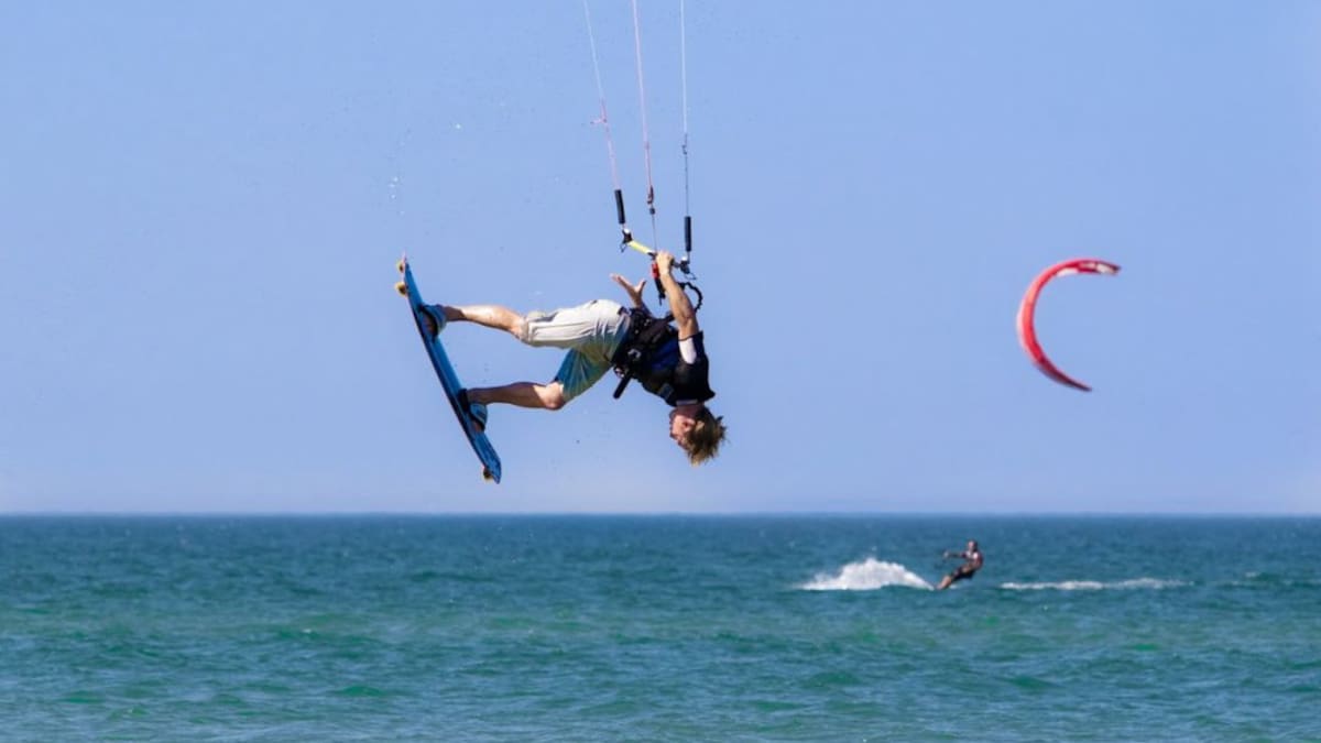 Piles cambia de zona el Kitesurf para cumplir con el Pativel