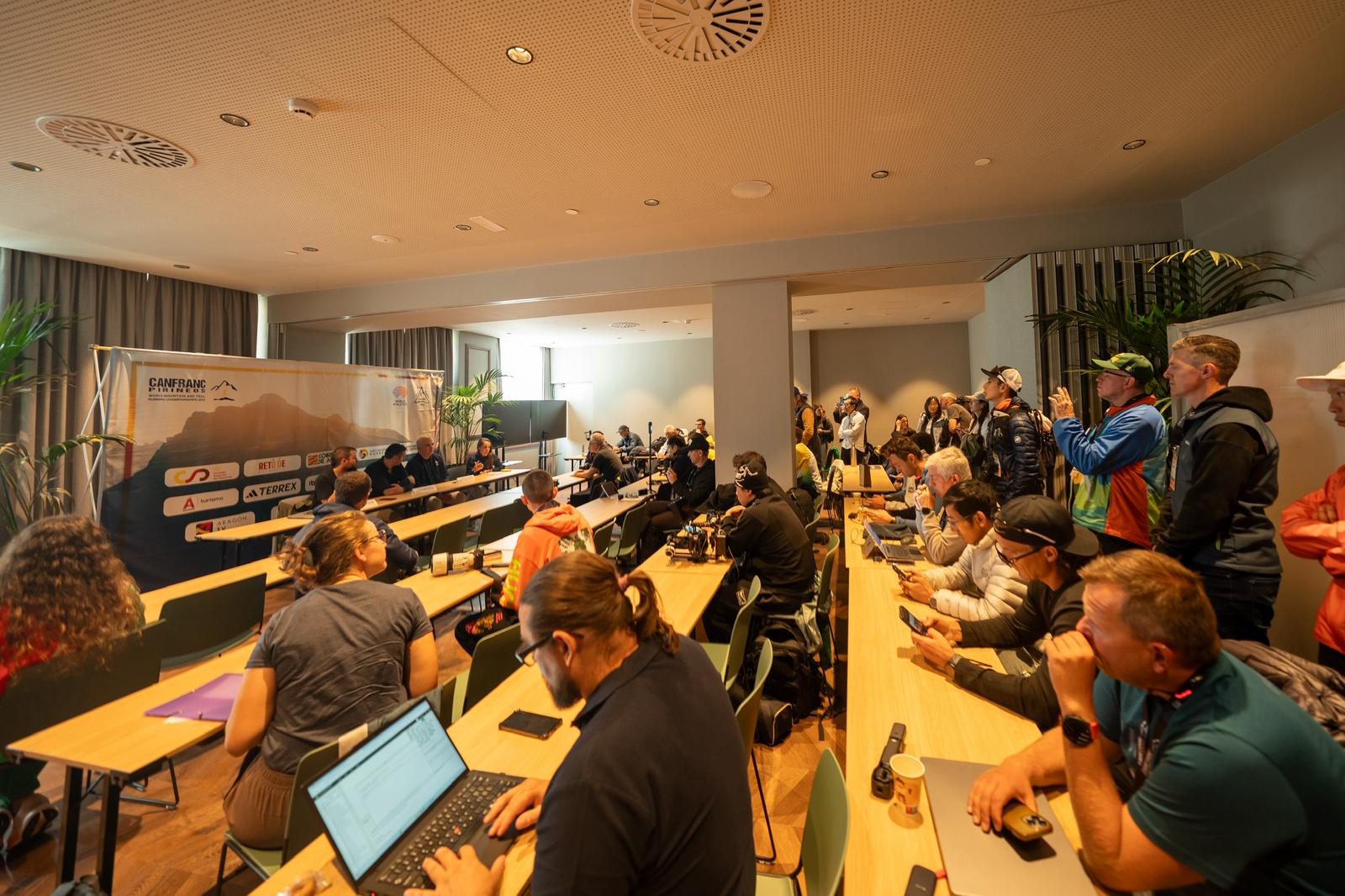 180 periodistas acreditados para seguir el Mundial desde Canfranc. Foto: Yhabril