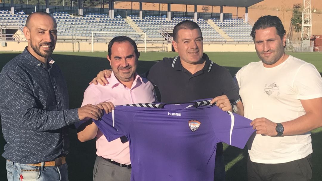 Javier Meléndez (Entrenador) José Miguel Benito (Presidente) Sergio Zanetti (Director Deportivo) y Morris Pagniello (Máximo Accionista CD Guadalajara)