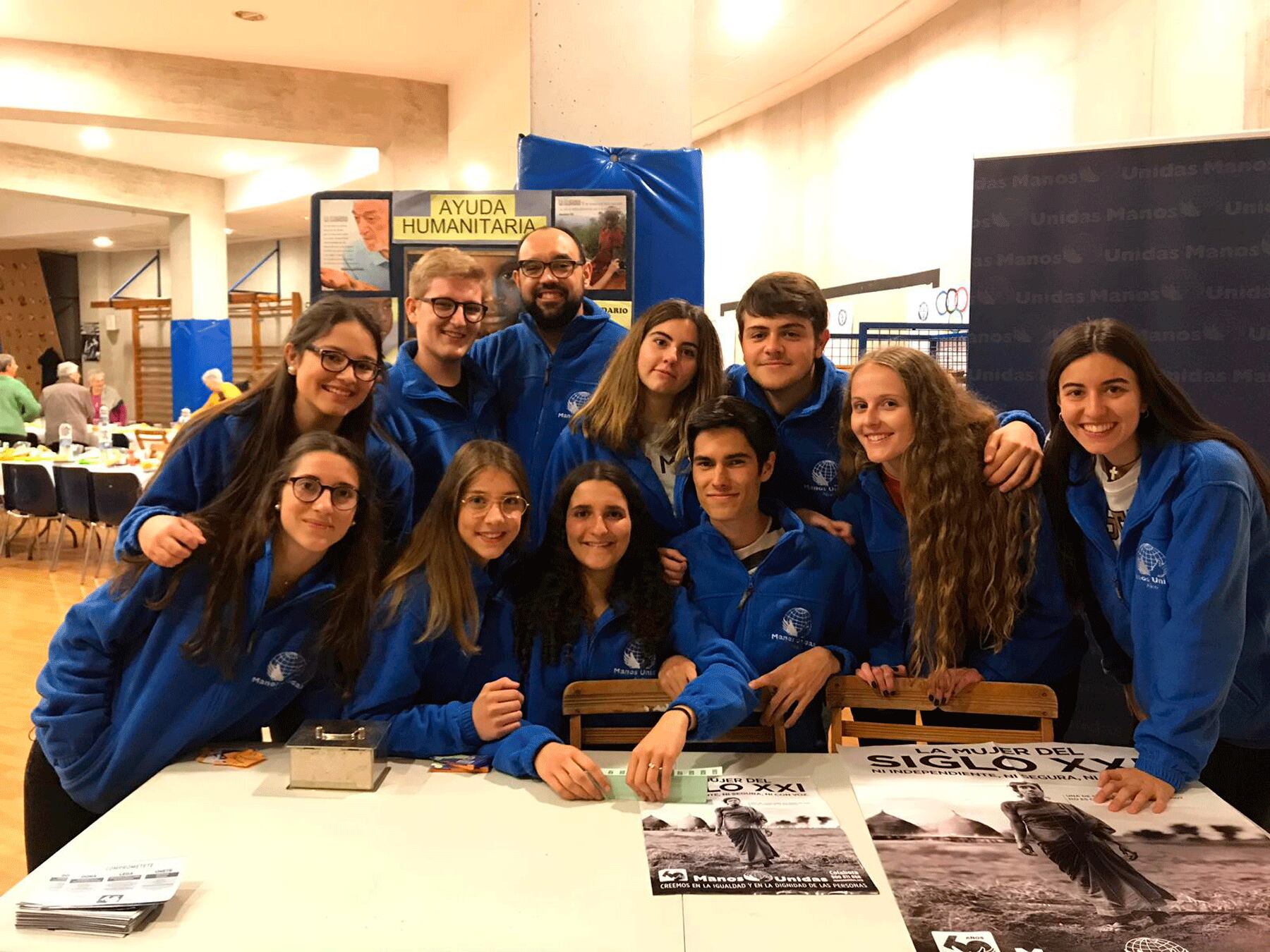 Imagen del grupo de voluntarios de Manos Unidas poco antes de la edición de 2019 de la cena del hambre