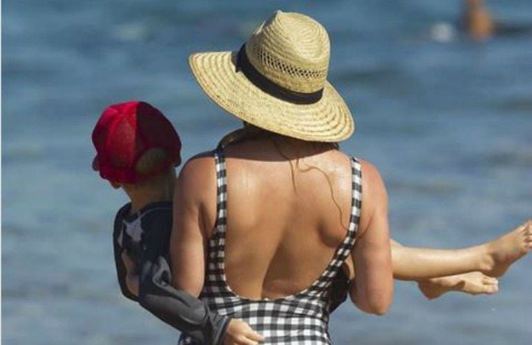 La actriz Hilary Duff durante sus vacaciones.