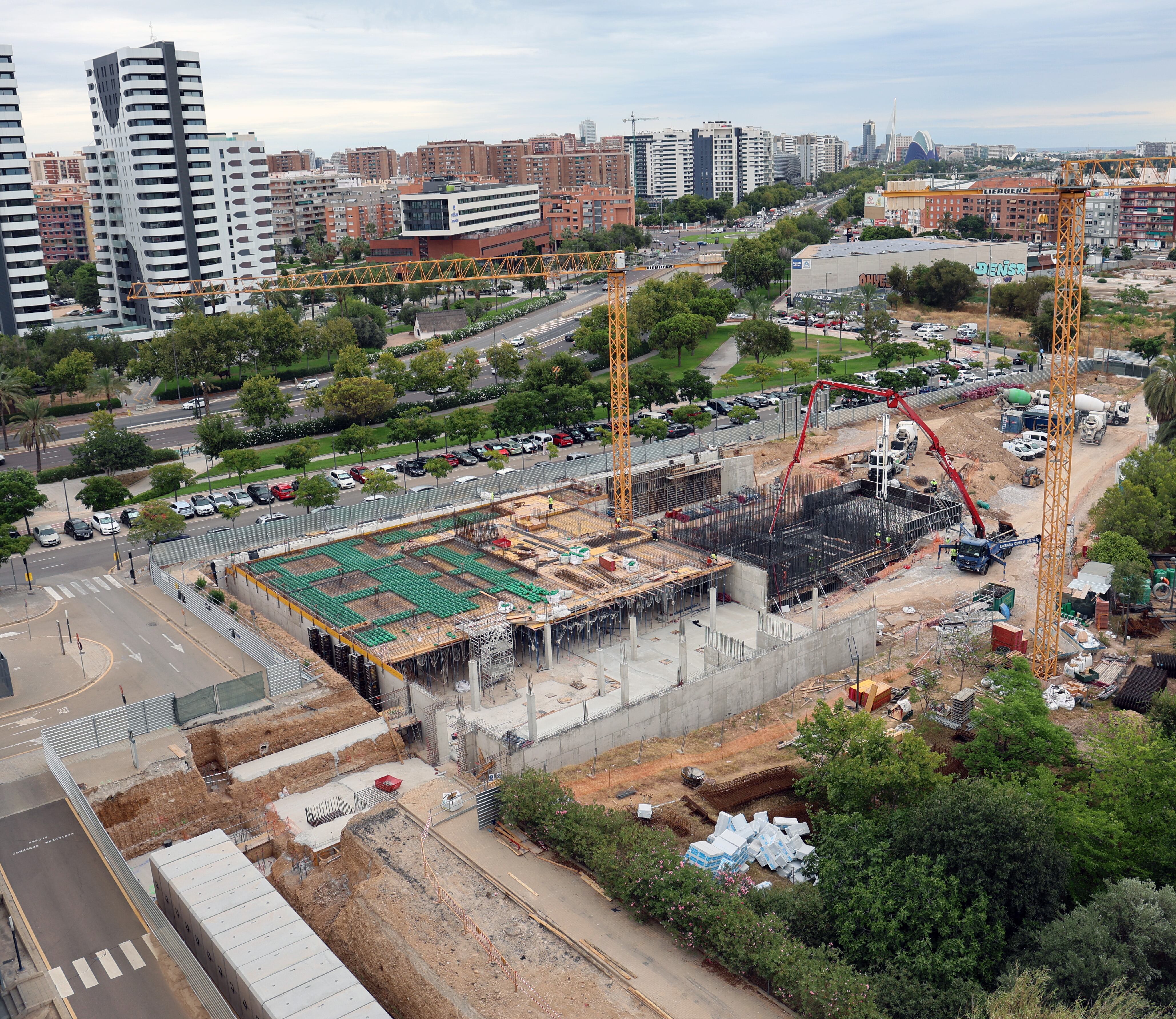 Sanidad inicia el hormigonado del búnker del futuro Centro de Protonterapia de la Comunitat Valenciana