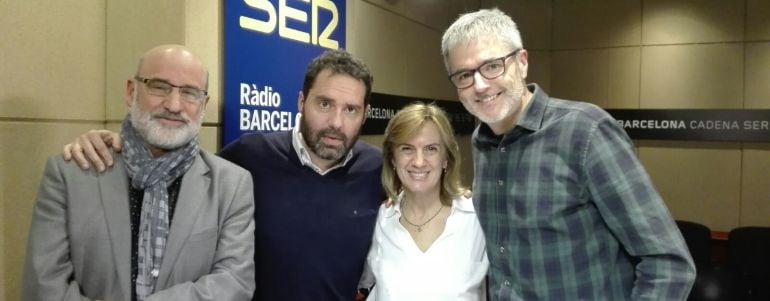 Desde la izquierda, el escritor, Fernando Aramburu, junto a Aitor Gabilondo, Gemma Nierga y Mikel Iturriaga. 