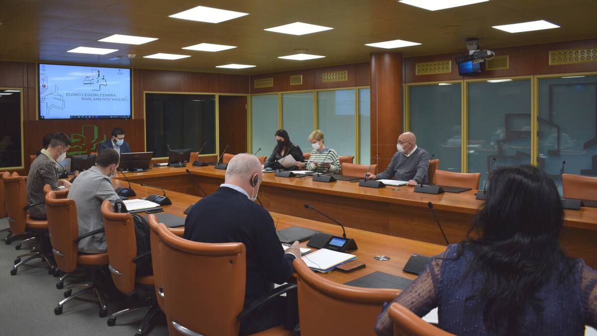 Los partidos se posicionan sobre el pacto educativo vasco