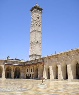 El alminar de la Gran Mezquita Omeya de Alepo en julio de 2009.