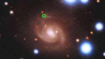 Descubren una misteriosa señal de radio de otra galaxia que se repite cada 16 días