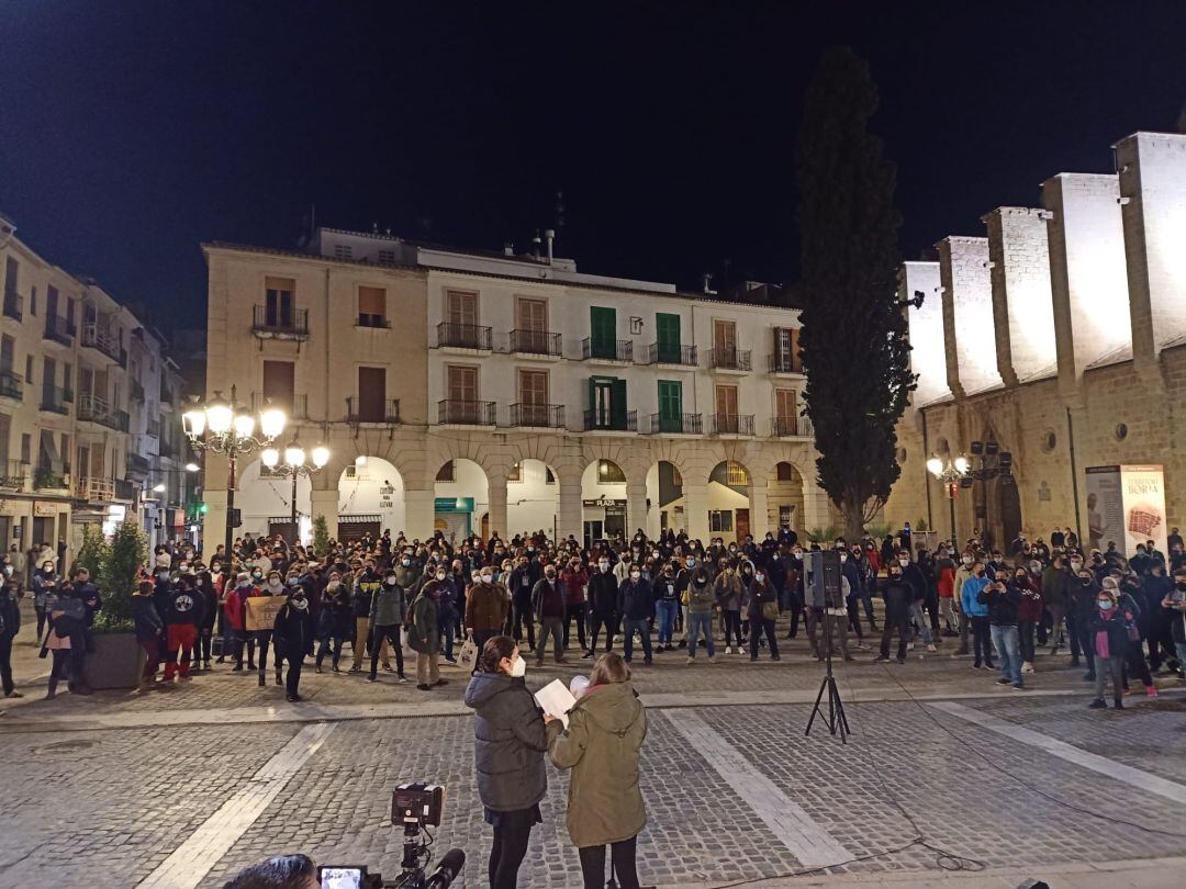 Manifestación a favor de Pablo Hasél en Gandia 