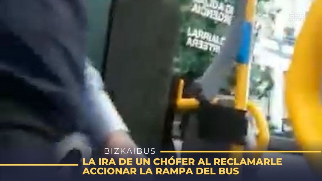 Captura del vídeo en el que el chófer se muestra agresivo con los pasajeros