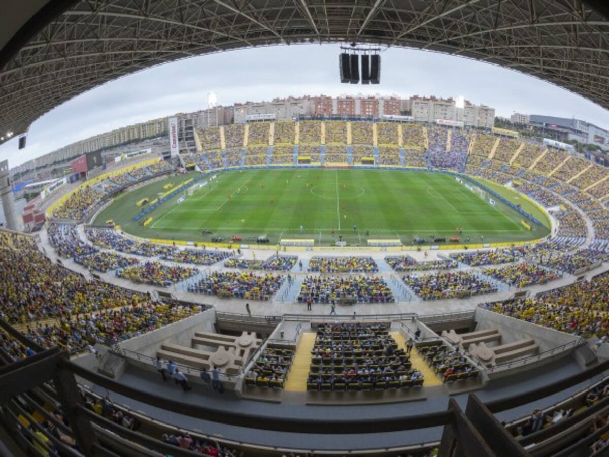 Los abonados podrán adquirir una entrada al 50% para el partido ante el Girona