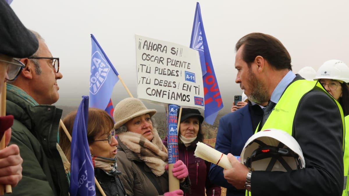 Optimismo pero también escepticismo ante los anuncios de Óscar Puente sobre la A-11