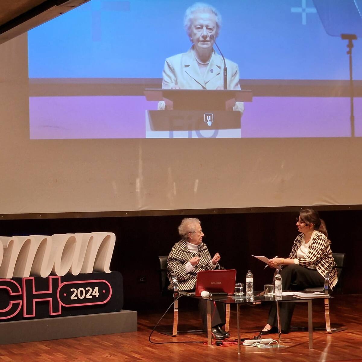 Josefa Yzuel, homenajeada en Huomantech, reivindica que se dé visibilidad al trabajo de las mujeres