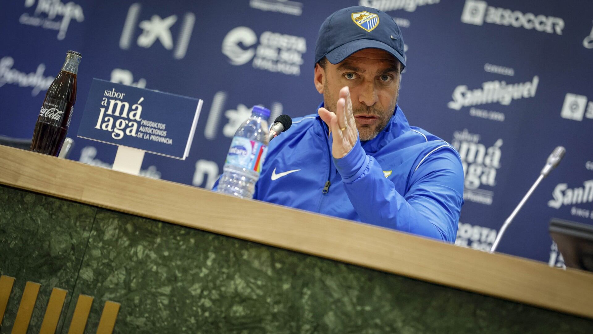 Pablo Guede, en la sala de prensa de La Rosaleda