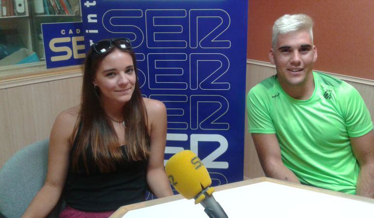 Sandra Salleras y César López forman parte del Club Voleibol Leganés.