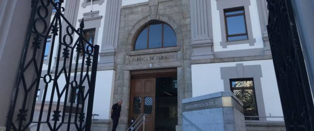 Fachada de la Audiencia de A Coruña