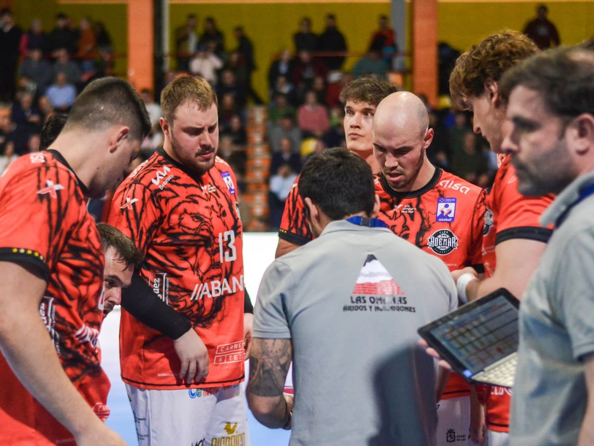 El Abanca Ademar está obligado a ganar