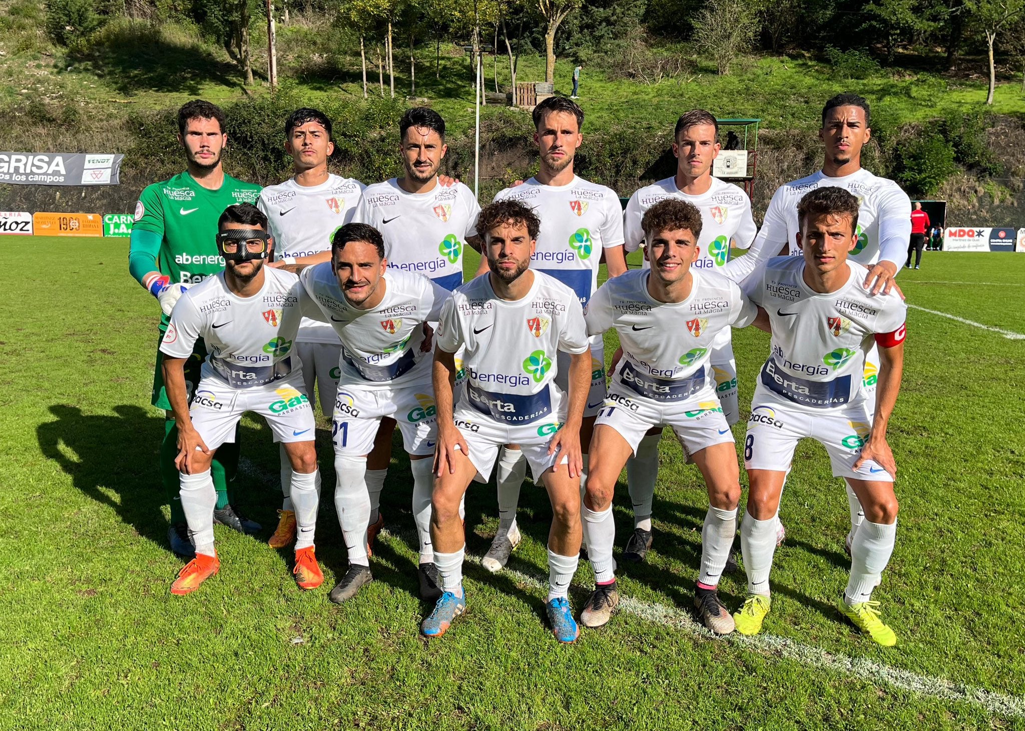 El Barbastro sumó su primer triunfo en el campo del Anguiano