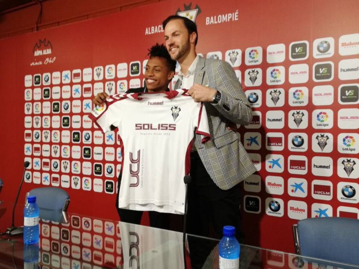 Paulo Vitor: "Espero poder ayudar a que el Albacete ascienda a Primera División"