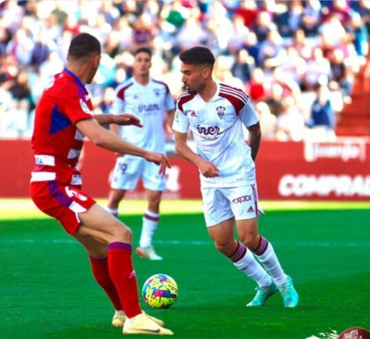 Partido disputado entre Albacete y Granada en el Belmonte