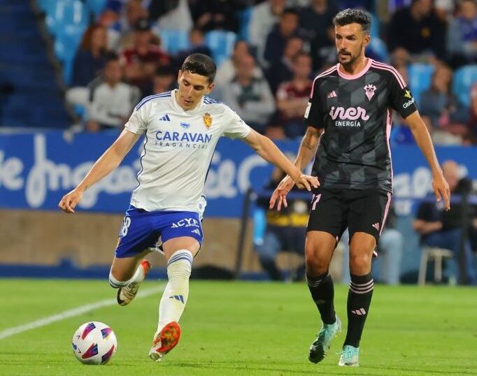 Fran Gámez, en su último partido con la camiseta del Real Zaragoza