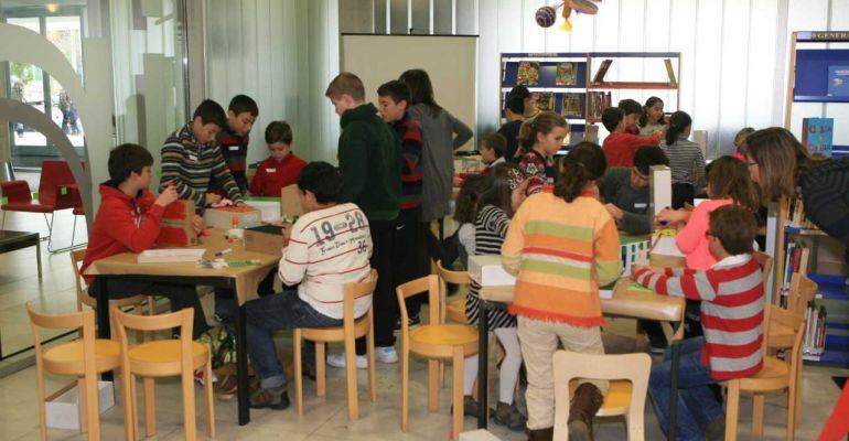 La biblioteca Lope de Vega acoge los talleres en los días no lectivos