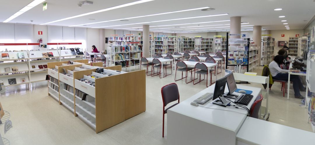 Biblioteca Claudio Rodríguez