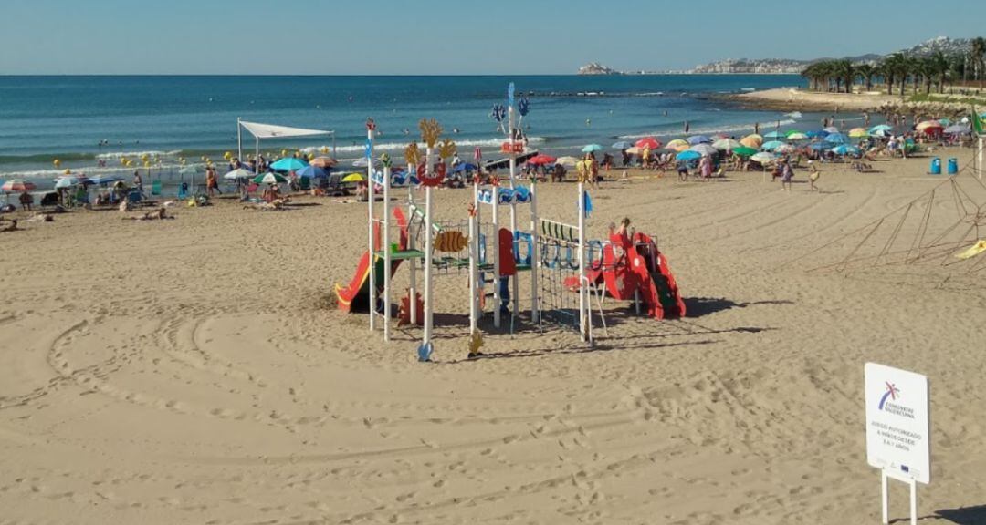 Imagen de la playa Morrongo de Benicarló.