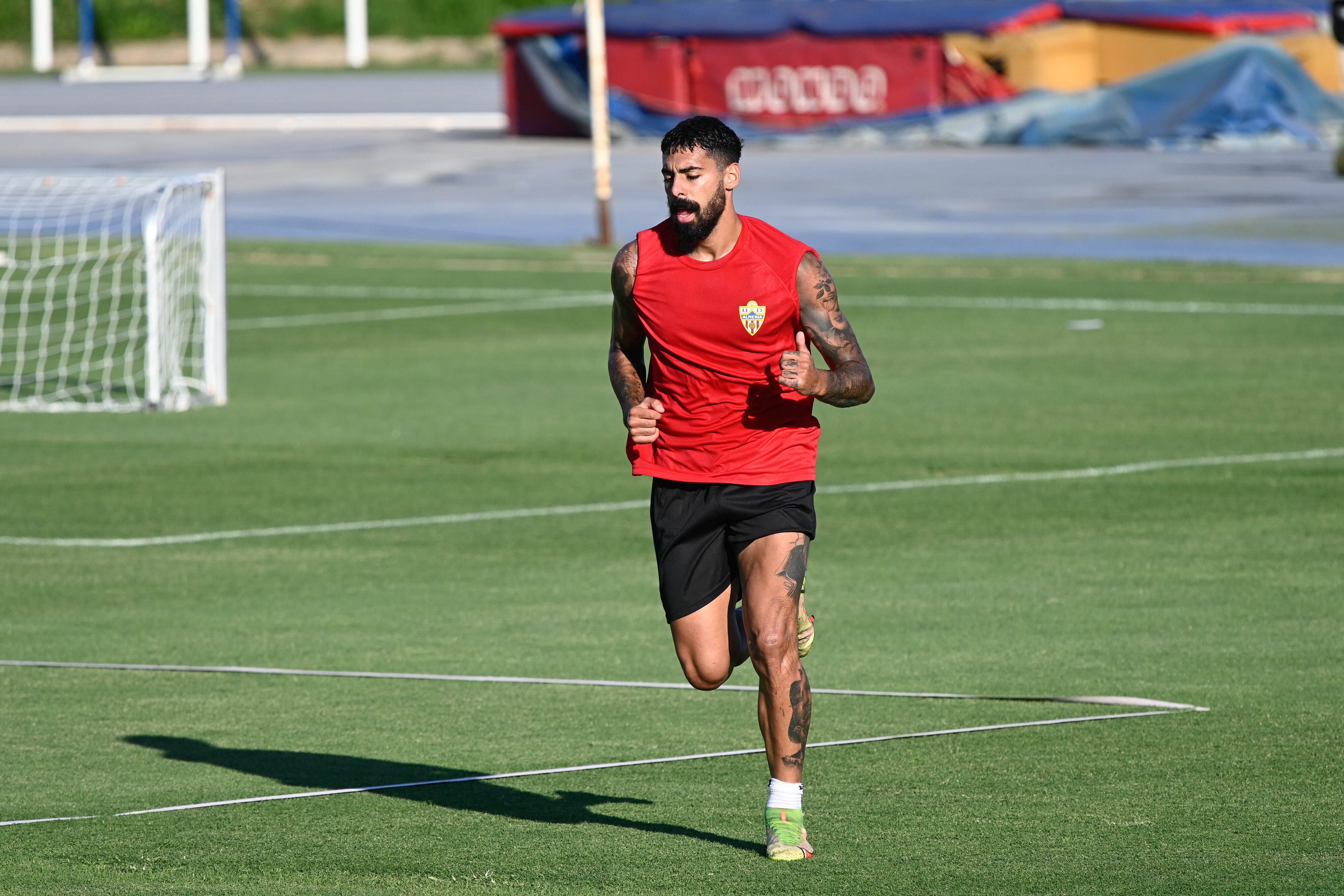El extraño caso de Samú: no ha sonado en el mercado de verano.