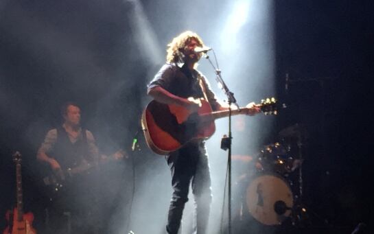 Quique González y su 'Salitre' en el Gigante de Guadalajara
