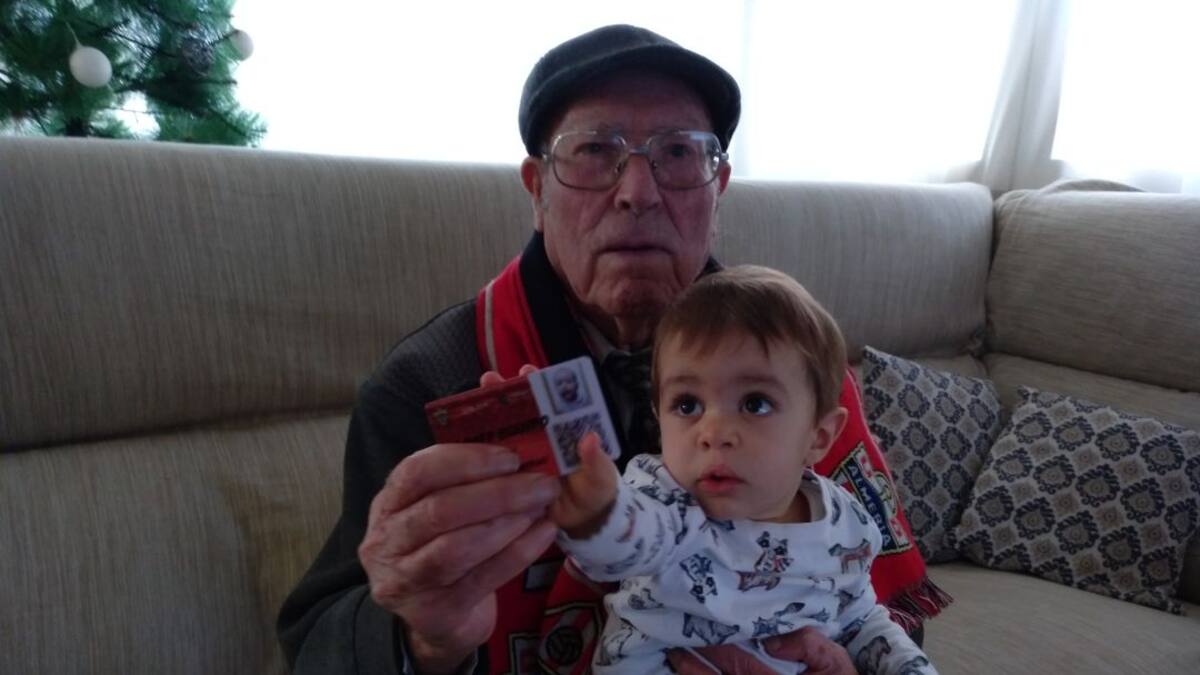 Bisabuelo y bisnieto: ¡abonados UDA!