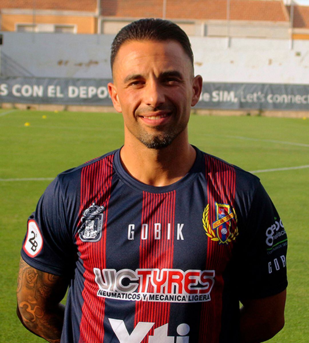 David Puche &#039;Chino&#039; en una foto oficial del Yeclano Deportivo