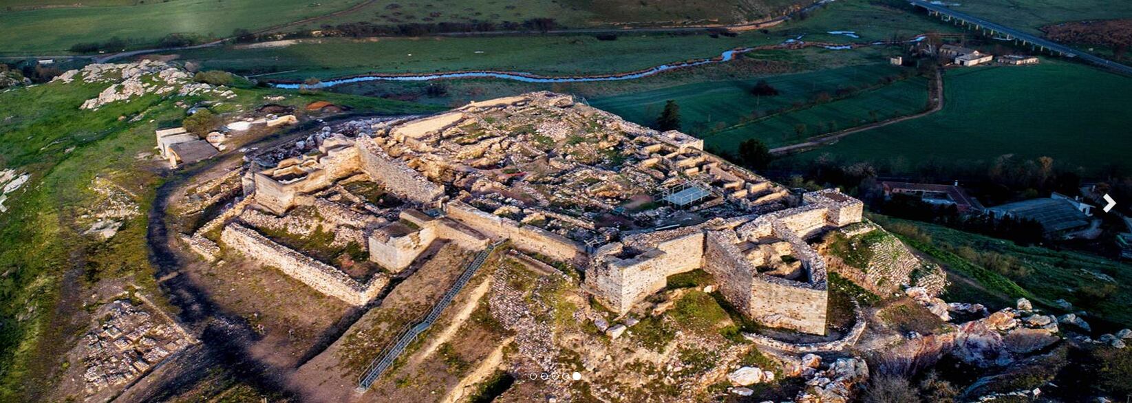 Panorámica del yacimiento arqueológico de "Alarcos"