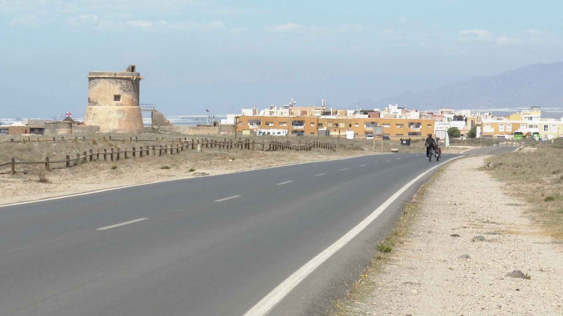 Cabo de Gata y la Almadraba de Monteleva quedarán unidas mediante un carril bici de cinco kilómetros de longitud.