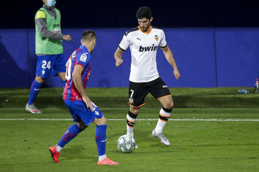 Imagen del partido de la temporada pasada entre el Eibar y el Valencia