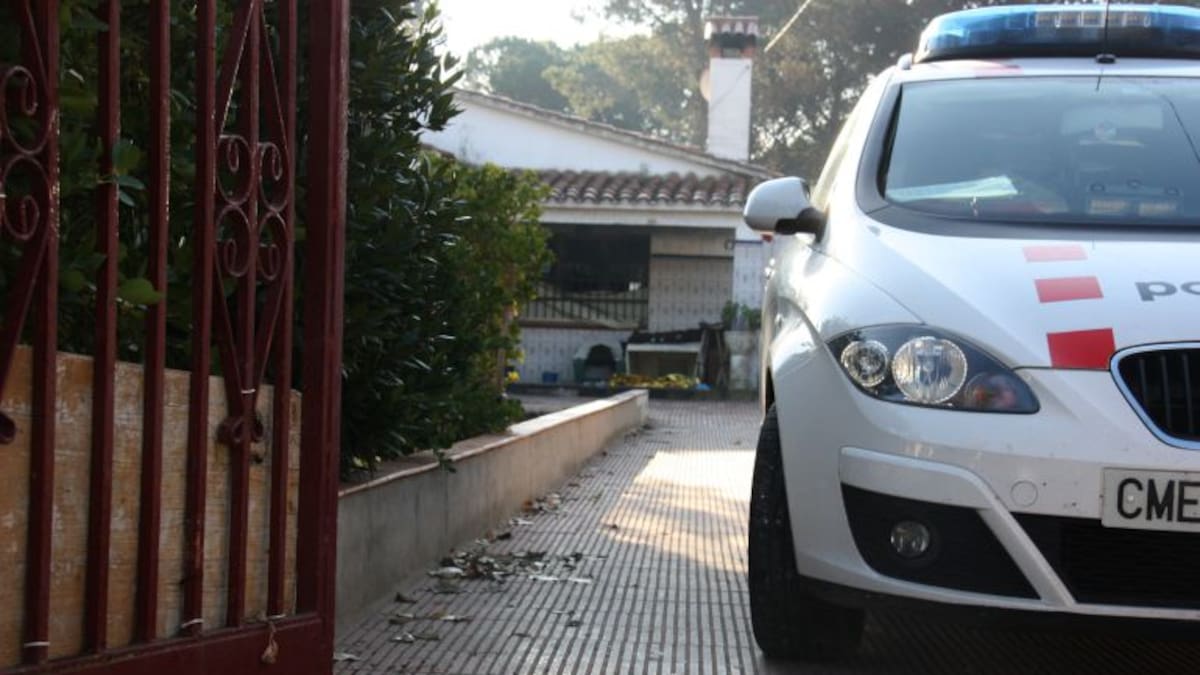 A presó dos homes per intentar matar un turista després de robar-li la bossa