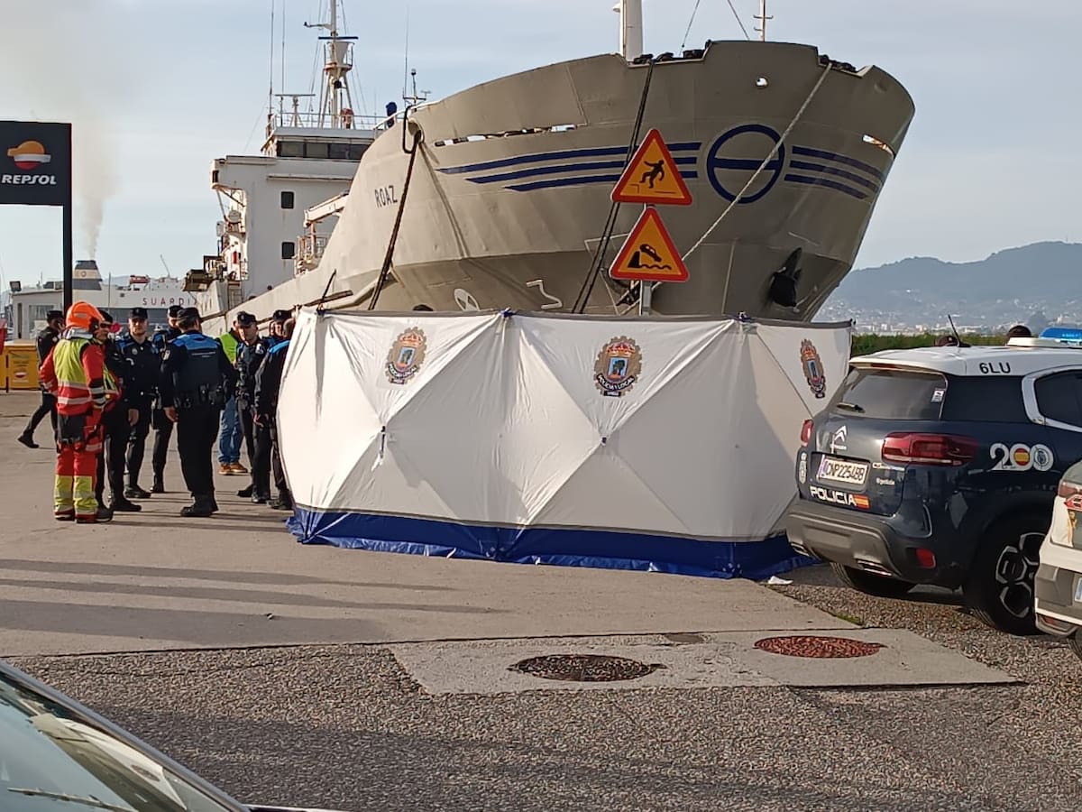 Aparece un cuerpo flotando en el Puerto de Vigo