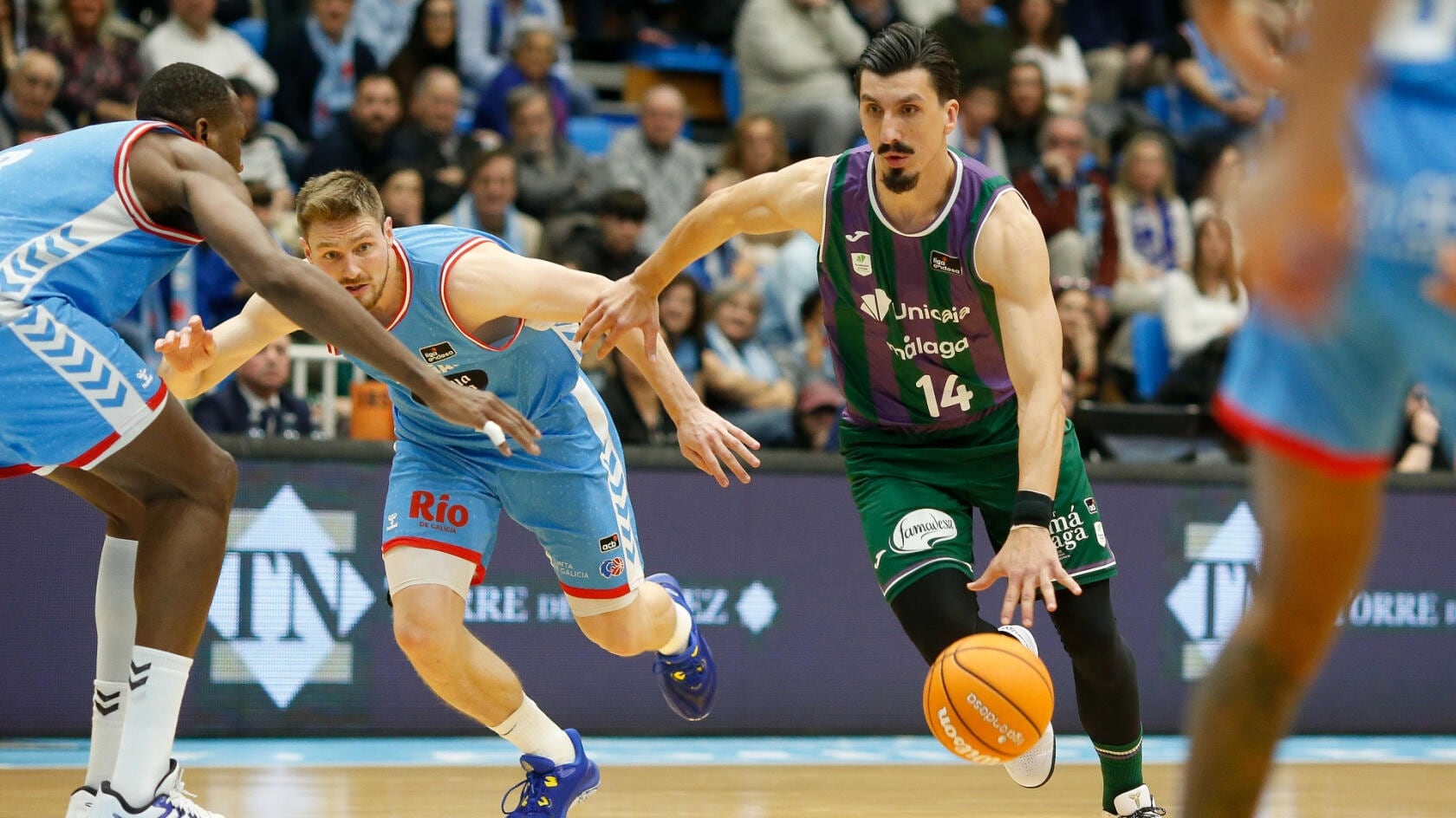 Djedovic, en el partido de la pasada temporada entre los dos equipos