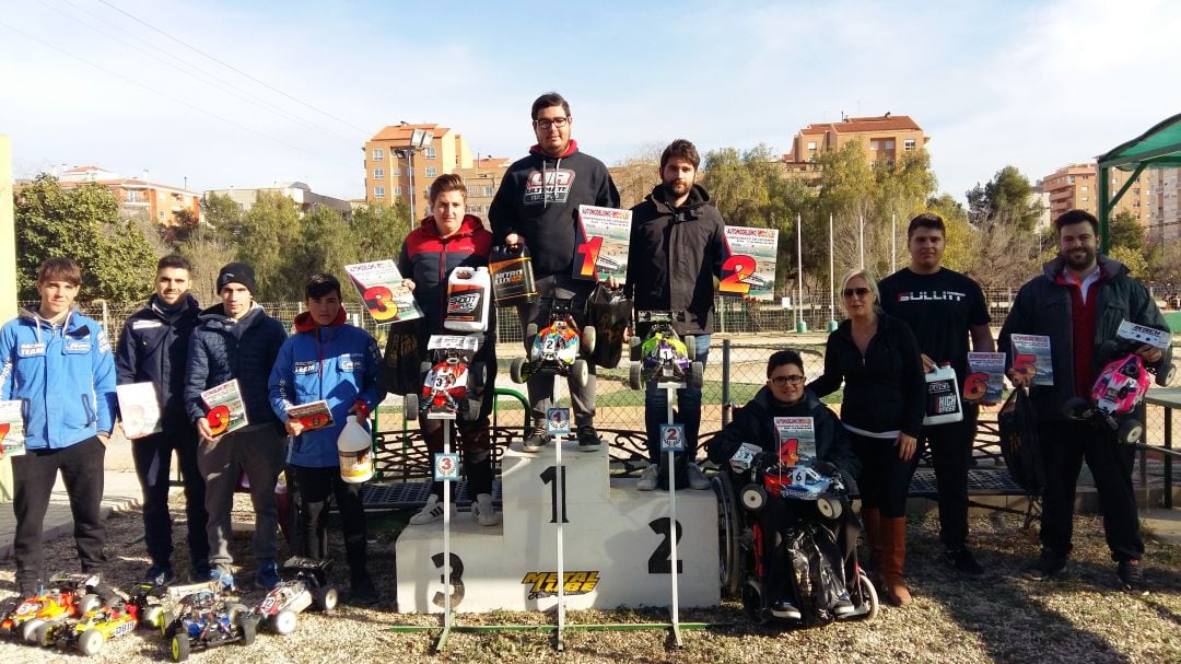 Podio de vencedores de la prueba celebrada en Elda